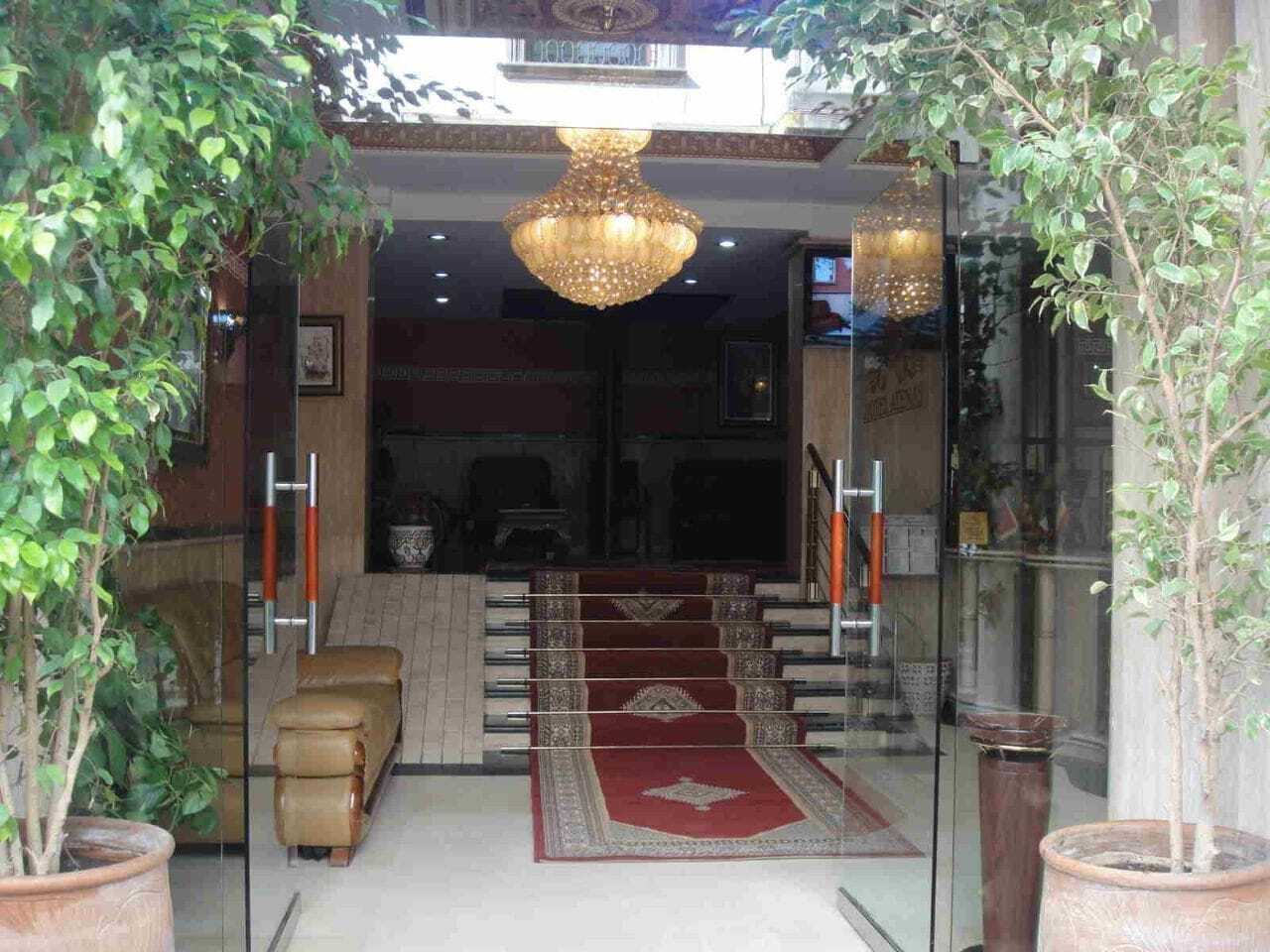 Hotel Atenas Тетуан Экстерьер фото